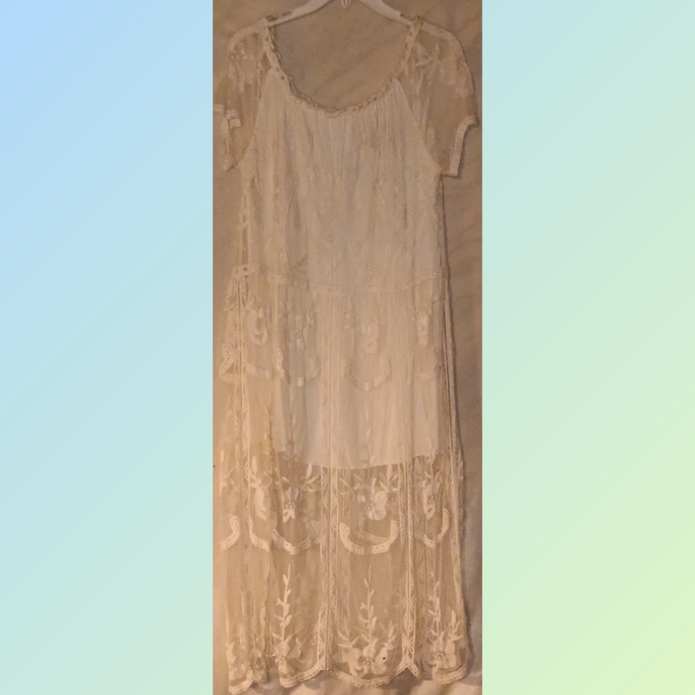 Entro Cream Lace Dress